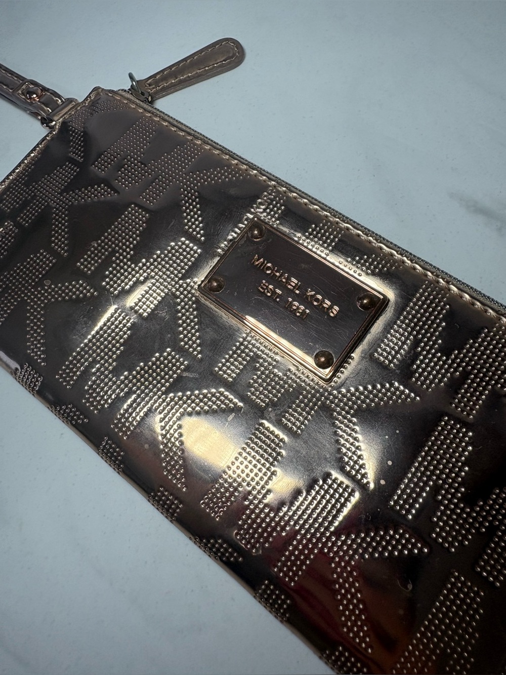MICHAEL KORS Jet Set Travel Wallet - Picture 2 of 6